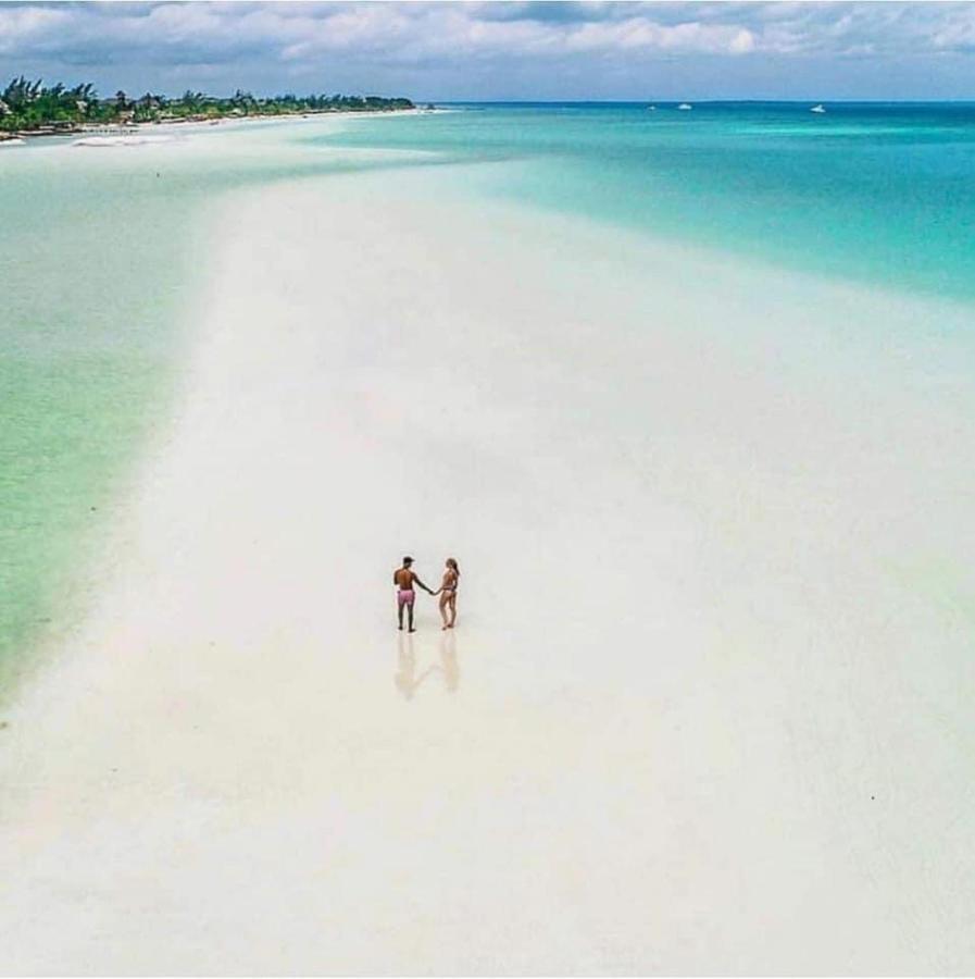 Hotel La Casa del Capi Isla Holbox Exterior foto